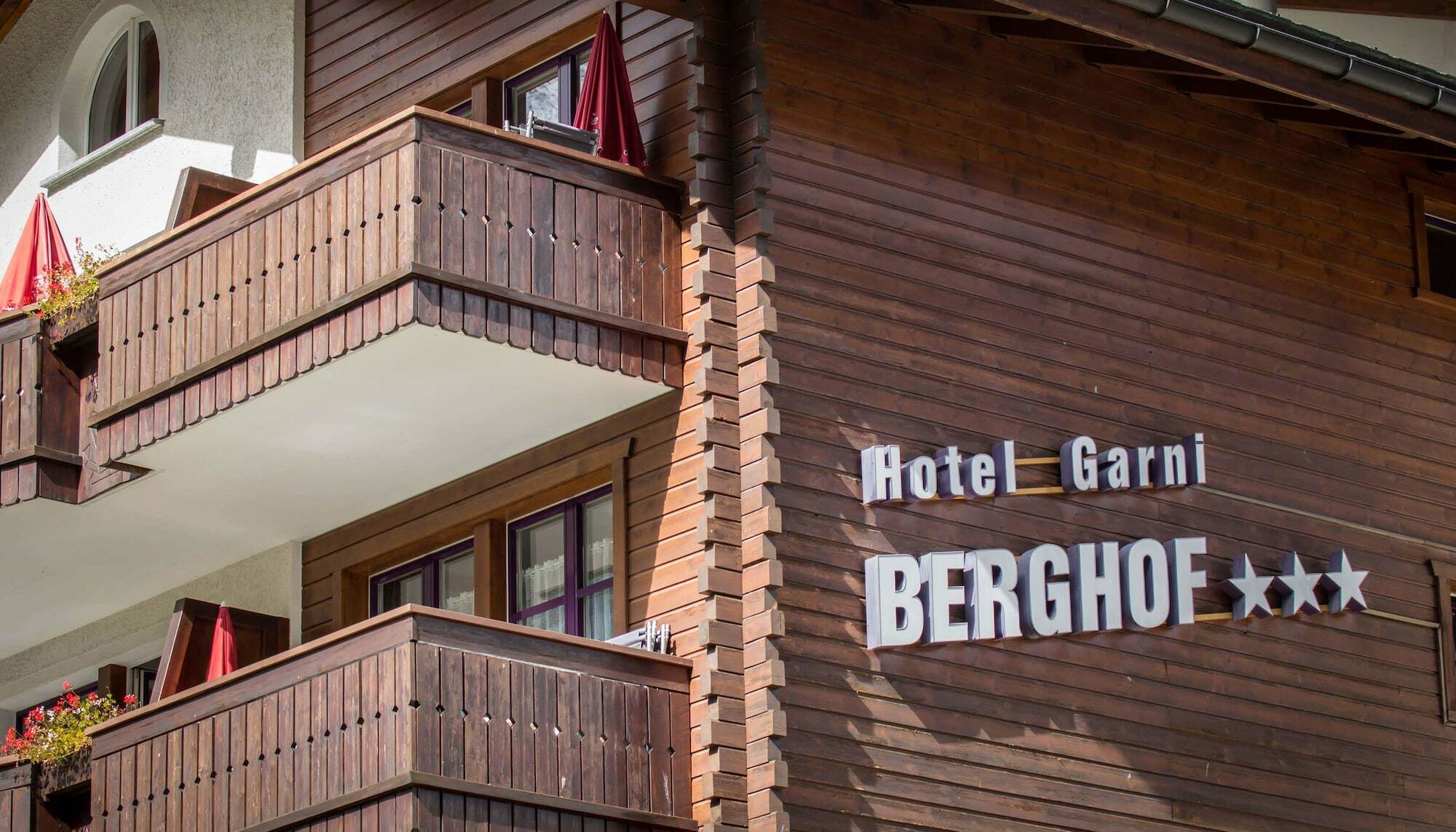 Bed and Breakfast Berghof Garni - The Dom Collection Зас-Фе Экстерьер фото